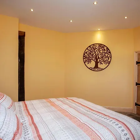 Vila La Olli -natural Pool & Jacuzzi